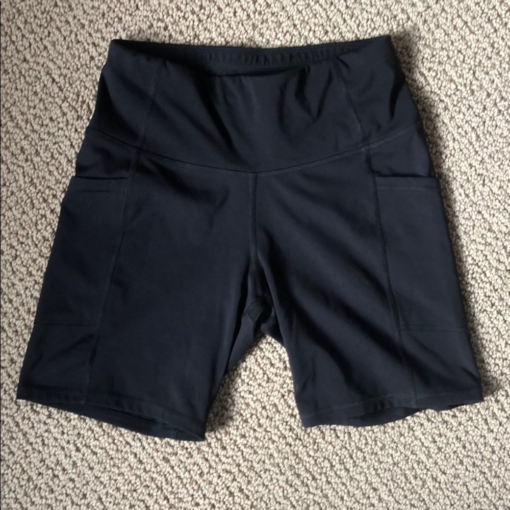 Workout spandex shorts